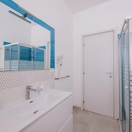 Casa Zefiro Fontane Bianche