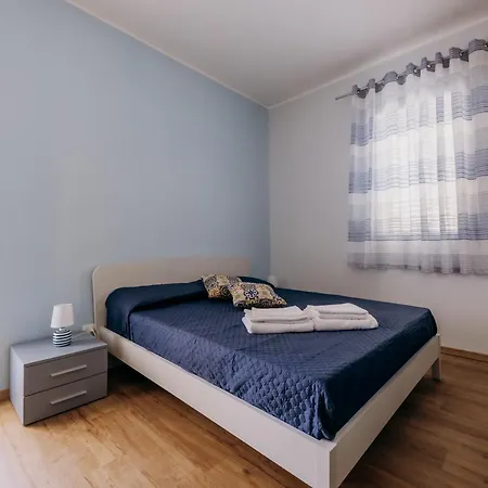 Casa de Férias Casa Zefiro Fontane Bianche