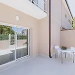 Holiday home Casa Zefiro Fontane Bianche